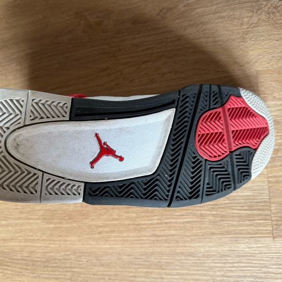 Air Jordan 4 Retro Red Cement Sneakers - Size 8 - Picture 6 of 10